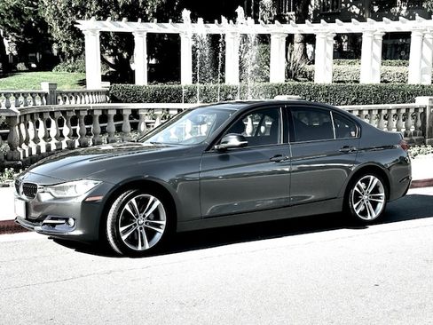 Used 2013 BMW 335i xDrive Sedan image 1