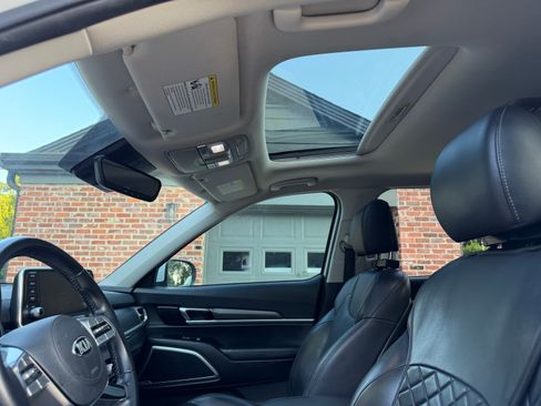 Used 2020 Kia Telluride S w/ S 8 Passenger Seating Package FWD image 25