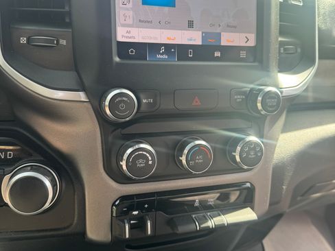 Used 2022 RAM 2500 Big Horn image 14