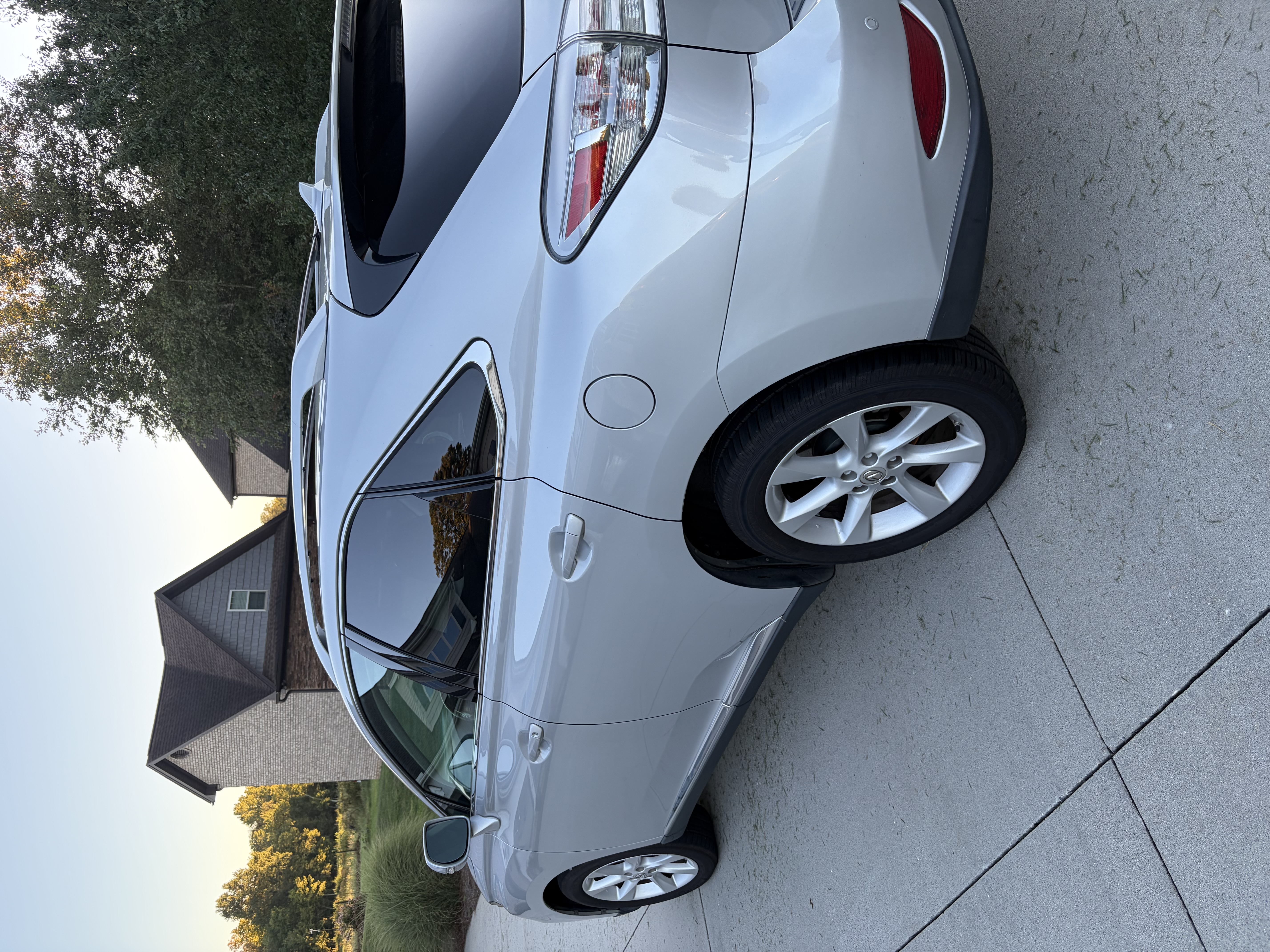 Used 2011 Lexus RX 350 2WD w/ Premium Pkg image 5