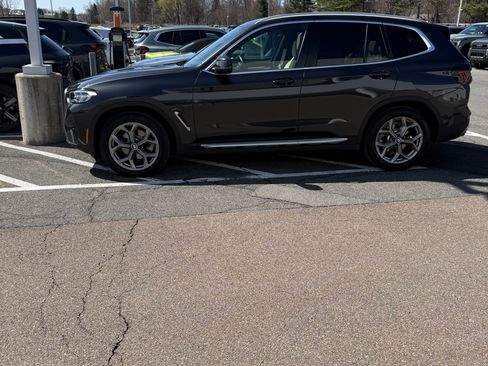 Used 2022 BMW X3 xDrive30i w/ Convenience Package AWD/4WD image 5