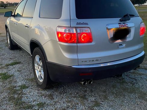 Used 2012 GMC Acadia SLE image 4