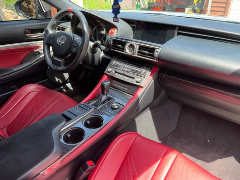 Used 2015 Lexus RC F w/ Premium Package RWD image 8