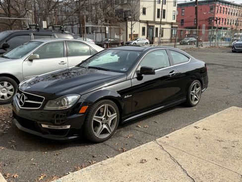 Used 2012 Mercedes-Benz C 63 AMG Coupe image 8
