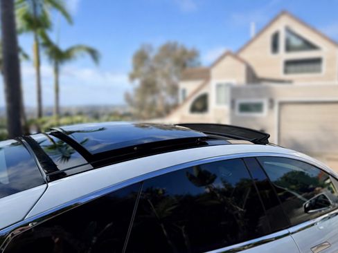 Used 2016 Tesla Model S 75D image 10