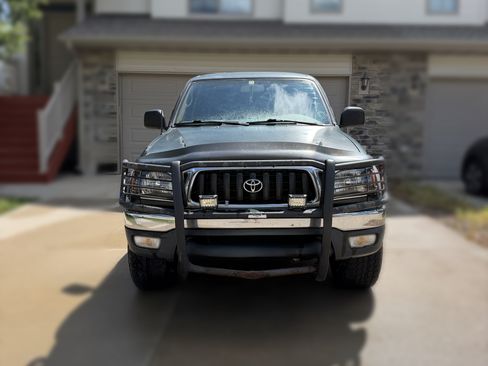 Used 2001 Toyota Tacoma PreRunner RWD image 6