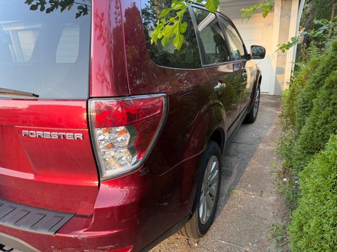 Used 2011 Subaru Forester 2.5X Limited w/ Protection Group 3 AWD/4WD image 4