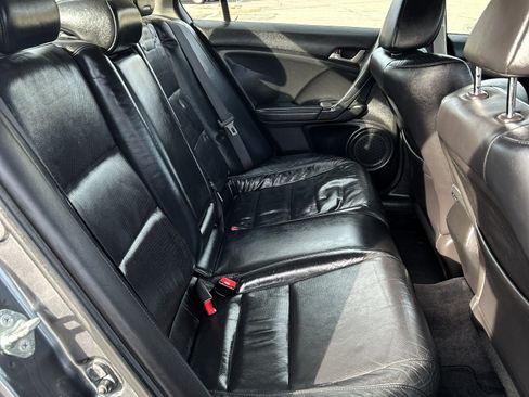 Used 2010 Acura TSX Sedan image 16