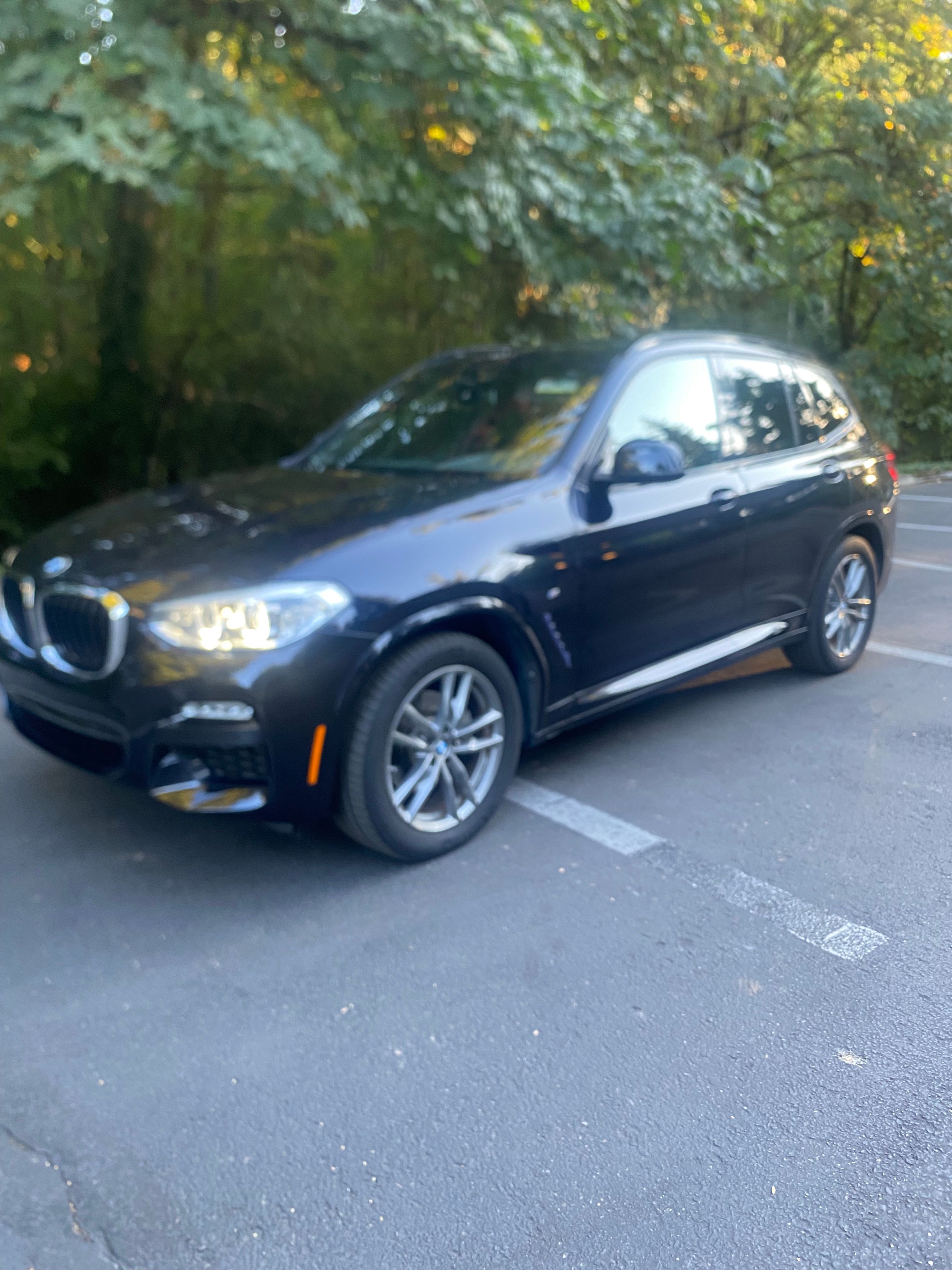 Used 2019 BMW X3 xDrive30i w/ M Sport Package 2 AWD/4WD image 1