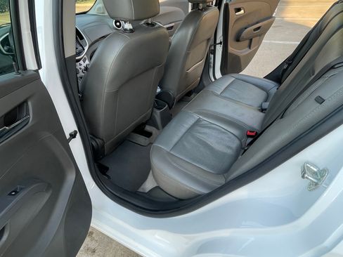 Used 2017 Chevrolet Sonic Premier image 15