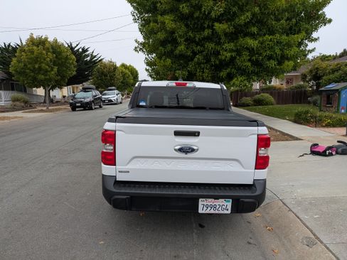 Used 2022 Ford Maverick XLT FWD image 5