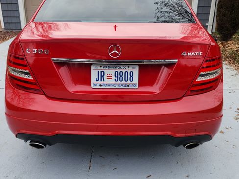 Used 2013 Mercedes-Benz C 300 C 300 4MATIC Sport Sedan 4D image 6