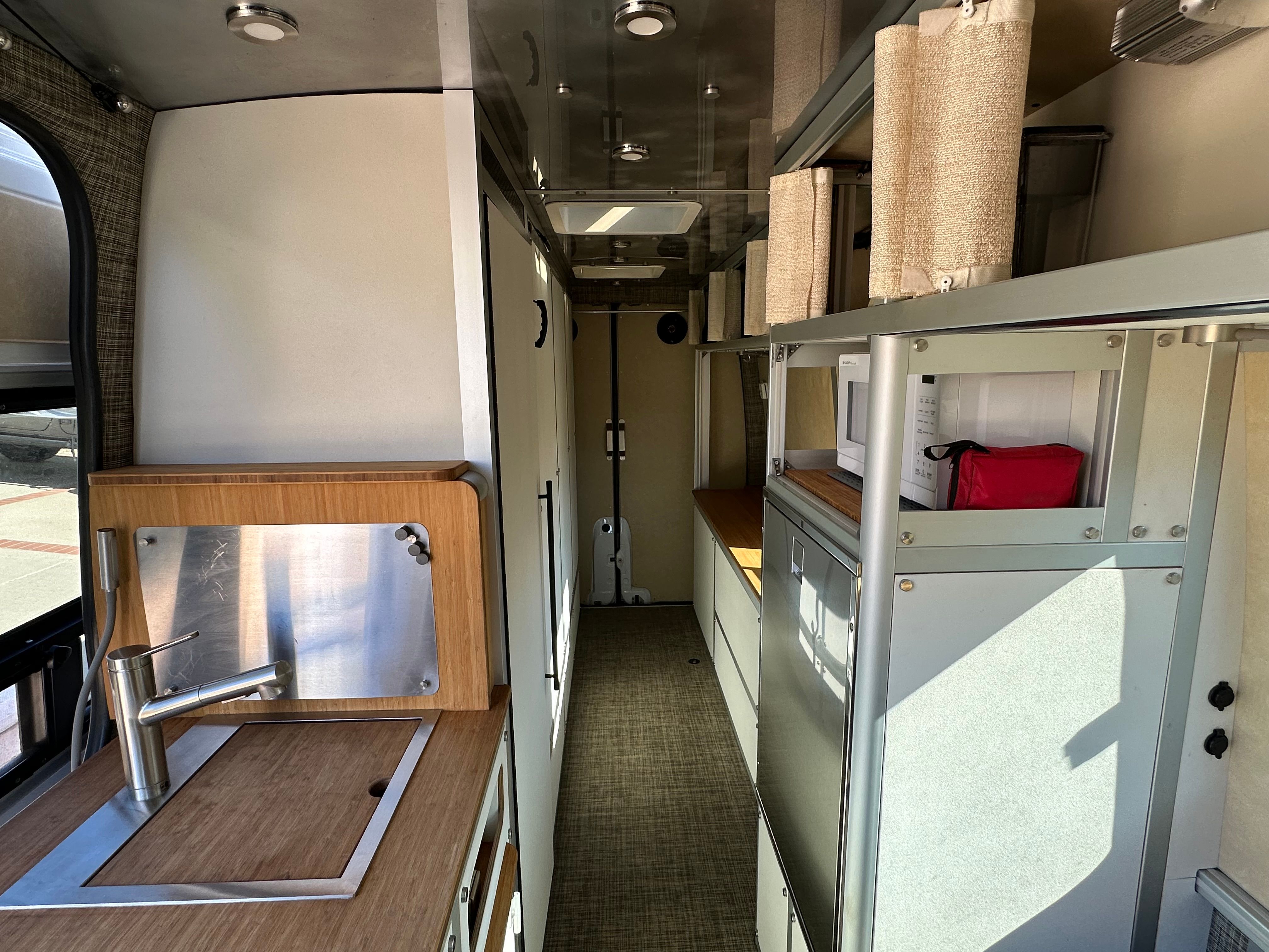 Used 2013 Mercedes-Benz Sprinter 3500 image 18