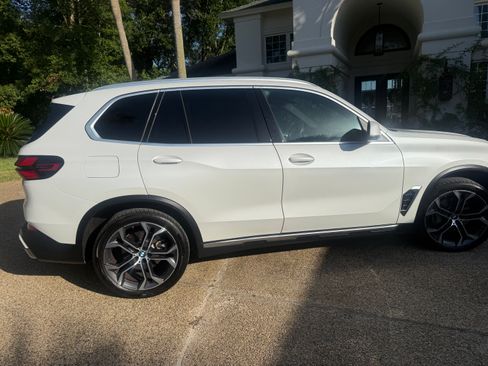 Used 2024 BMW X5 sDrive40i w/ Premium Package RWD image 5