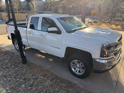 Used 2019 Chevrolet Silverado 1500 LT w/ All Star Edition image 10