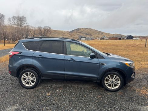 Used 2018 Ford Escape SEL AWD/4WD image 5