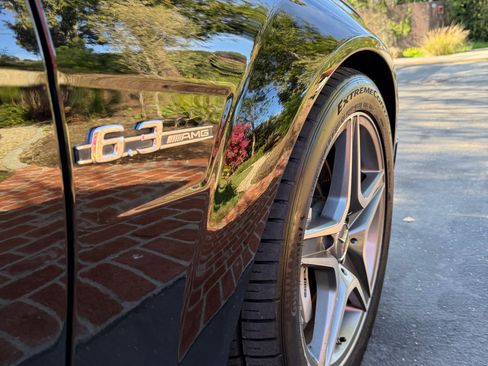 Used 2010 Mercedes-Benz C 63 AMG Sedan image 4