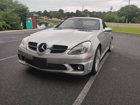 Used 2007 Mercedes-Benz SLK 55 AMG image 2