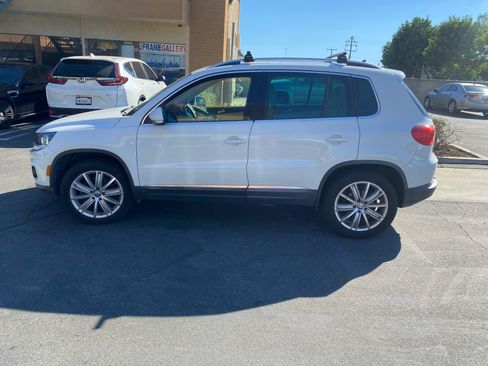 Used 2015 Volkswagen Tiguan SEL image 4
