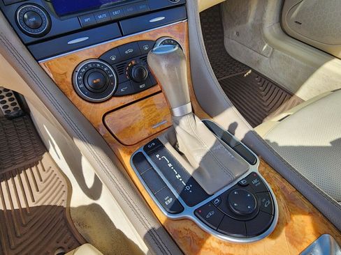 Used 2005 Mercedes-Benz SL 500 image 6