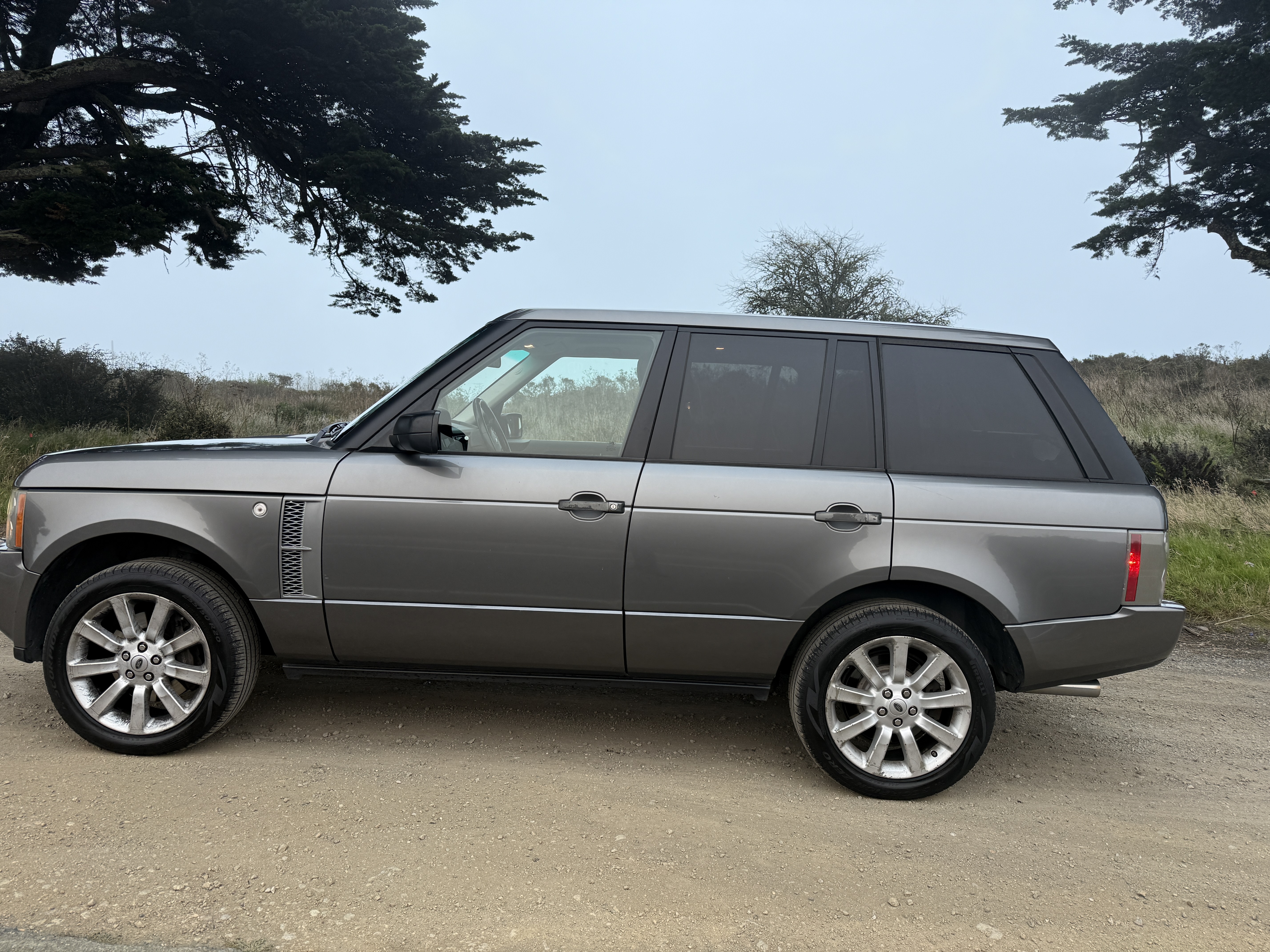 Used 2008 Land Rover Range Rover Supercharged AWD/4WD image 6