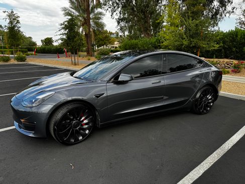 Used 2023 Tesla Model 3 Performance AWD/4WD image 1