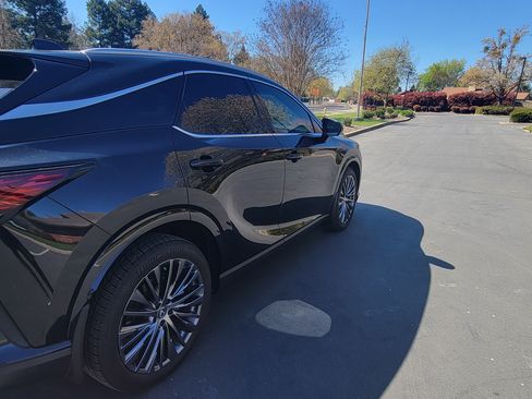 Used 2024 Lexus RX 350 350h Luxury Sport Utility 4D w/ Convenience Package image 10