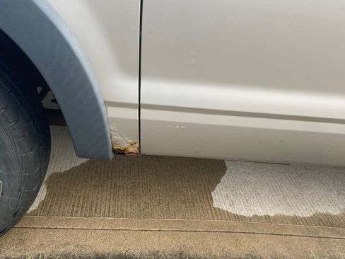 Used 2007 Ford Explorer Sport Trac XLT image 18