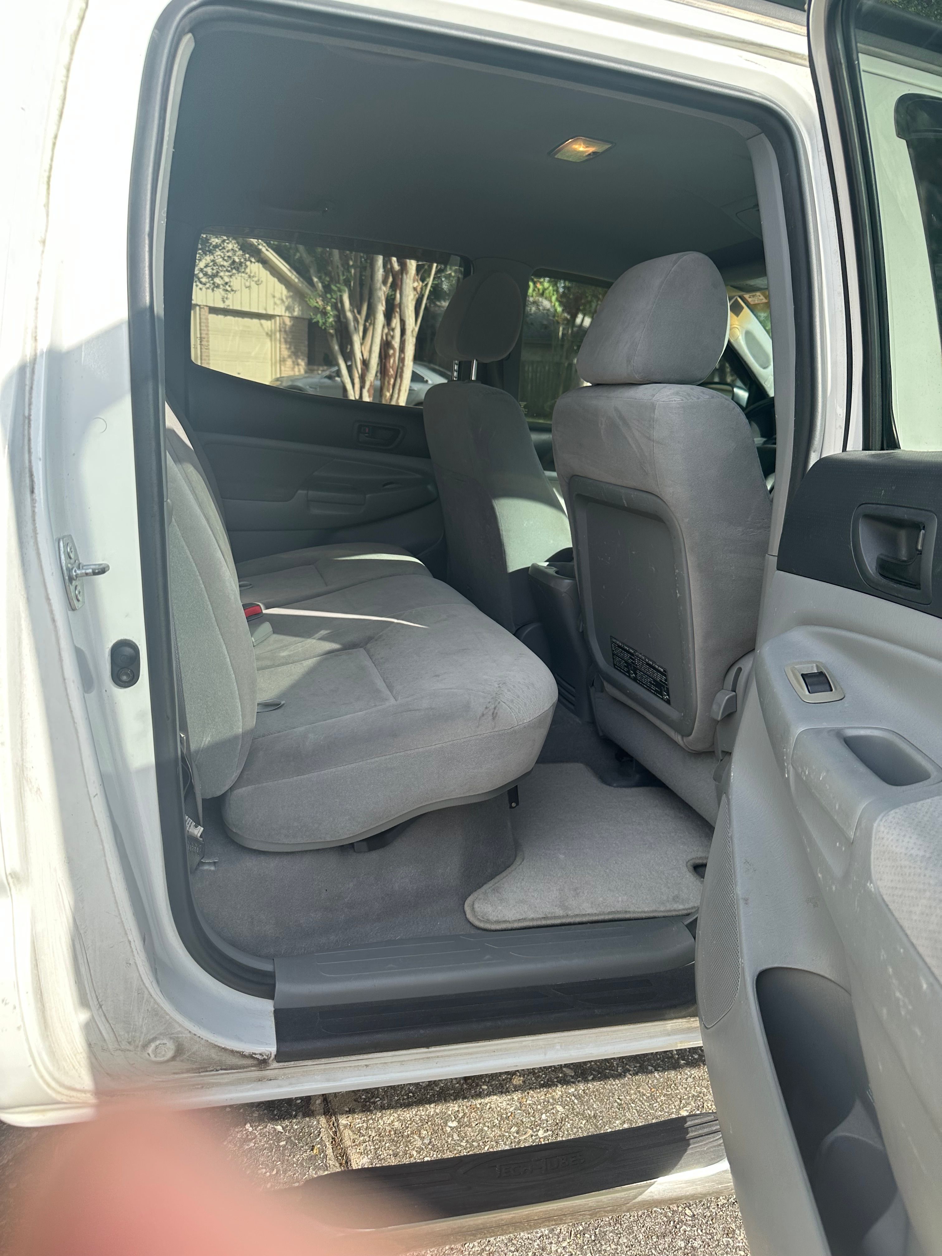 Used 2005 Toyota Tacoma PreRunner w/ SR5 Pkg #3 RWD image 12