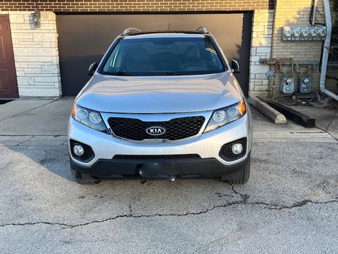 Used 2012 Kia Sorento EX w/ EX V6 Premium Pkg image 6