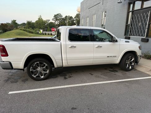 Used 2020 RAM 1500 Limited AWD/4WD image 9