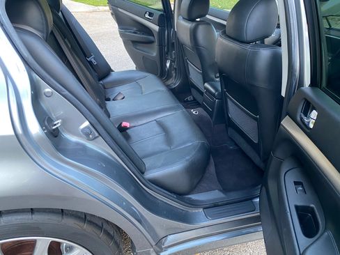 Used 2010 INFINITI G37 Sport image 13