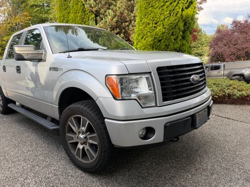 Used 2014 Ford F150 STX w/ Equipment Group 201A Mid AWD/4WD image 1