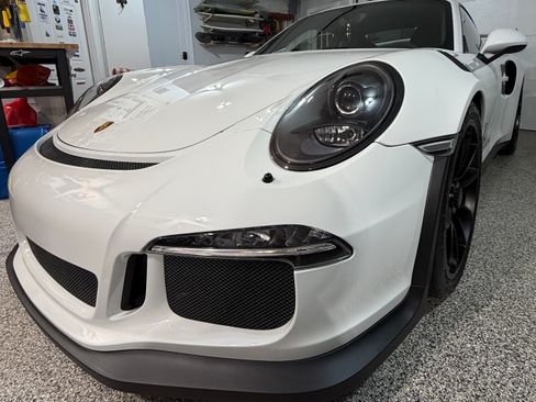 Used 2016 Porsche 911 GT3 RS image 6