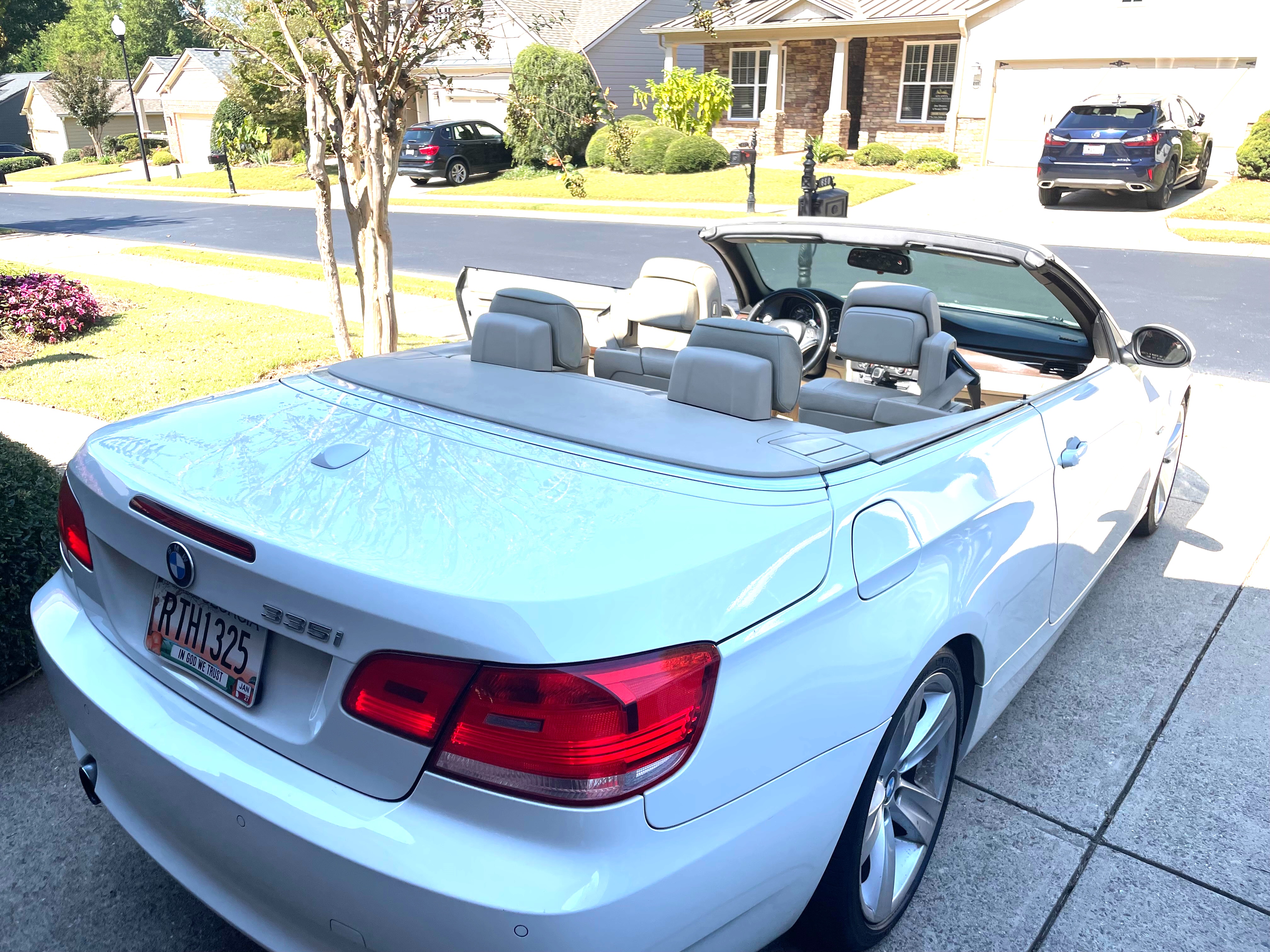 Used 2009 BMW 335i Convertible RWD image 2