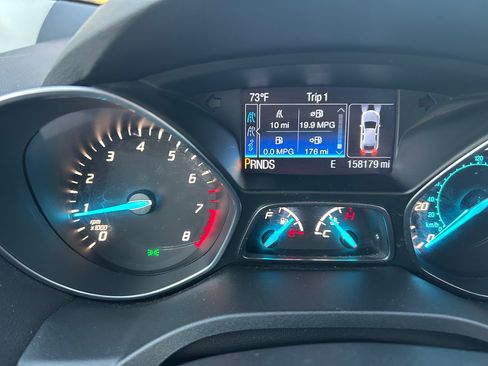 Used 2014 Ford Escape SE w/ Equipment Group 201A image 16