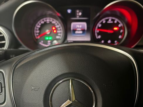 Used 2018 Mercedes-Benz C 300 4MATIC Sedan image 6