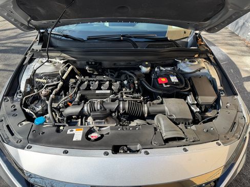 Used 2019 Honda Accord Sport image 27