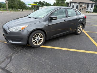 Used 2017 Ford Focus SE