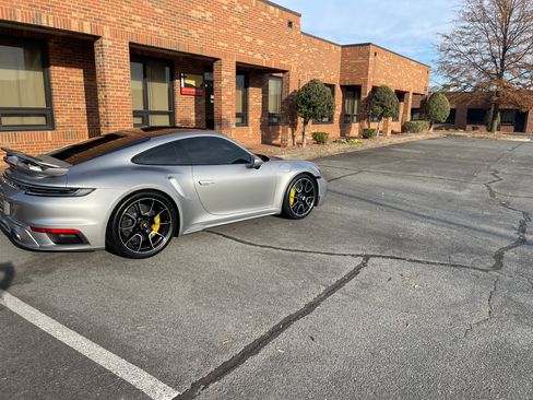 Used 2021 Porsche 911 Turbo S image 4