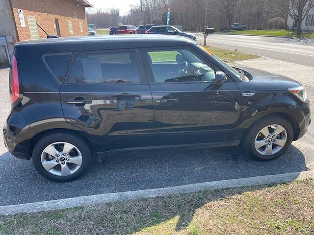 Used 2017 Kia Soul FWD image 8