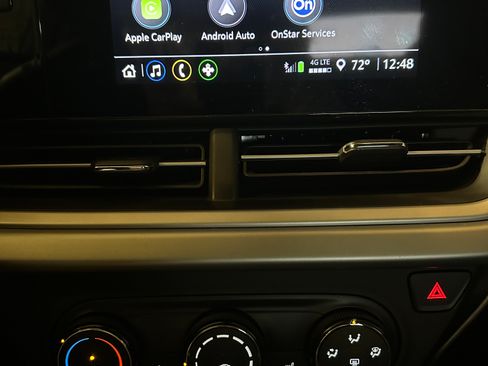 Used 2024 Chevrolet Trax LS w/ LS Convenience Package image 16