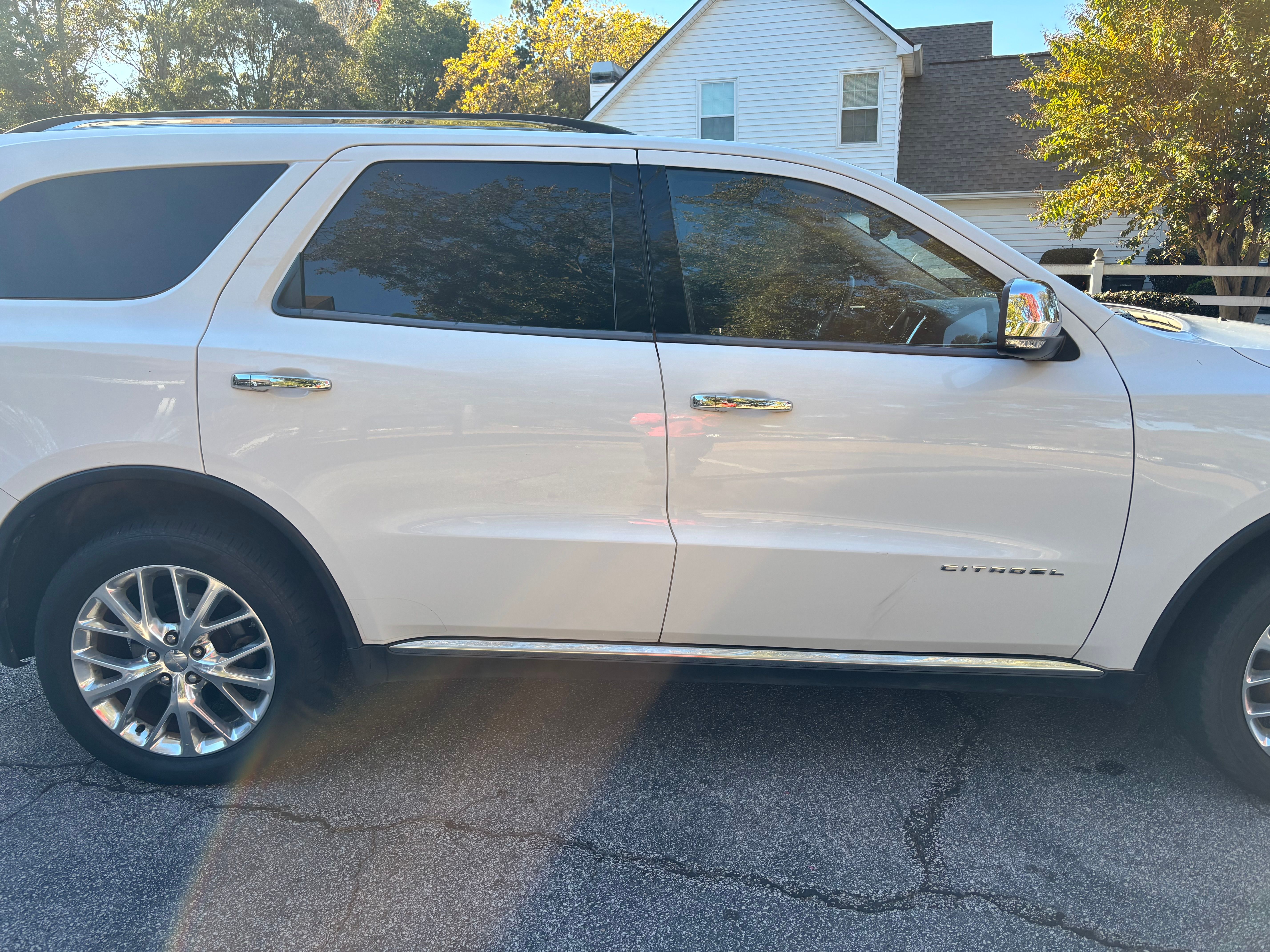 Used 2015 Dodge Durango Citadel w/ Trailer Tow Group IV AWD/4WD image 2