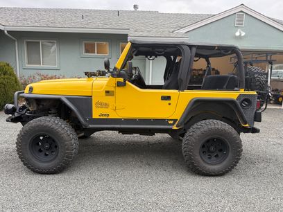Used 2002 Jeep Wrangler SE