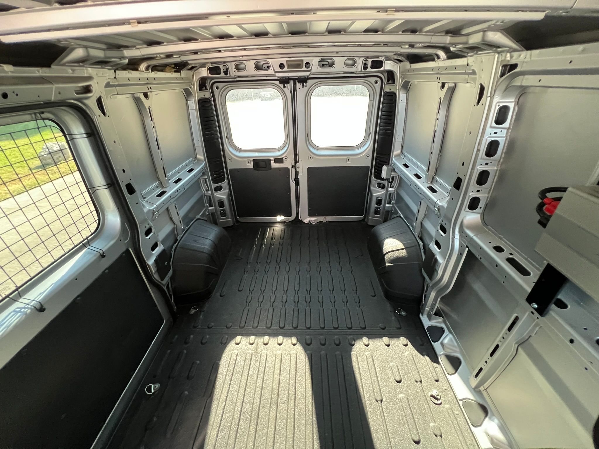 Used 2018 RAM ProMaster 1500 w/ Mopar Trailer Tow Group FWD image 6