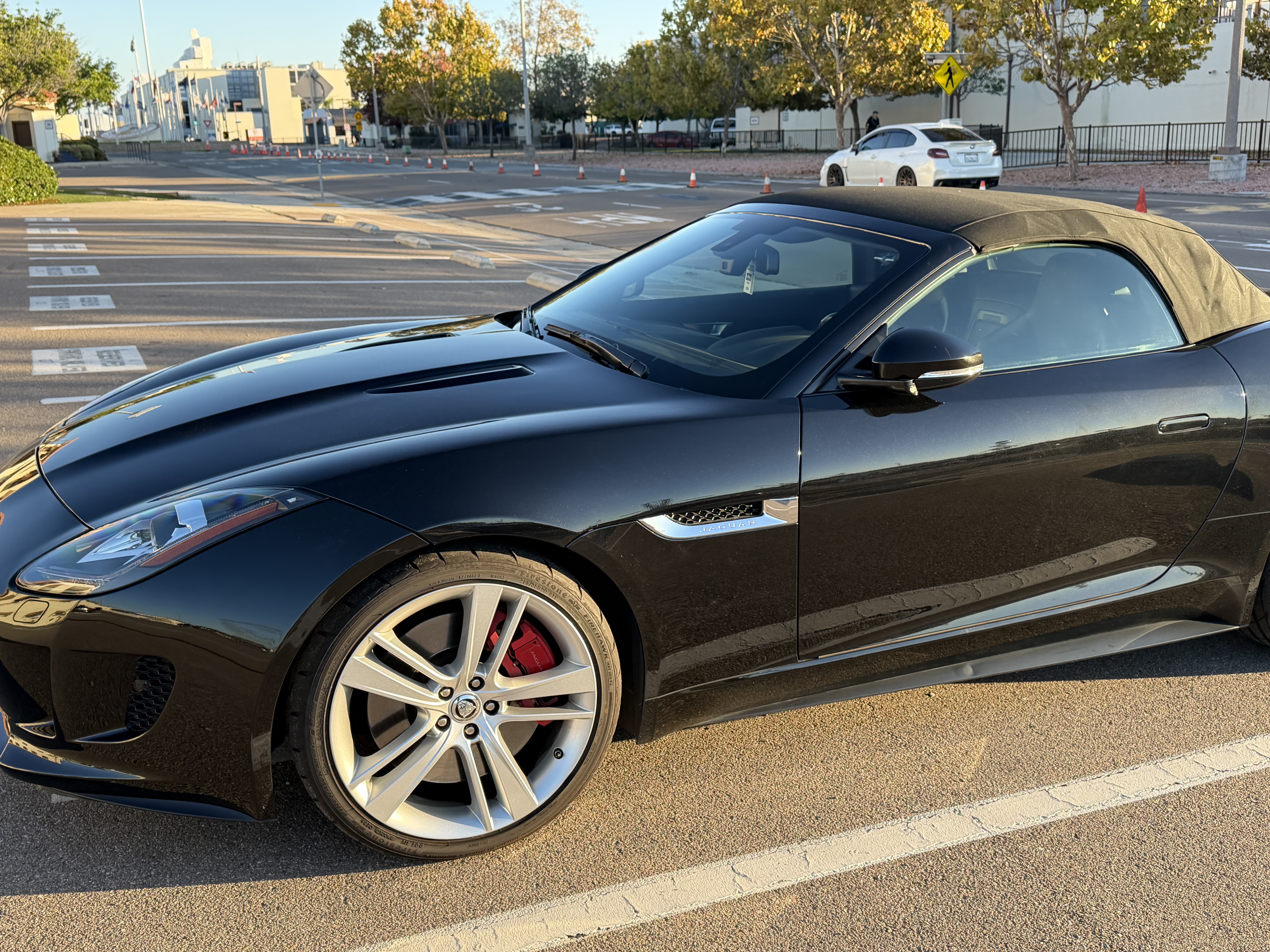 Used 2014 Jaguar F-TYPE S RWD image 8