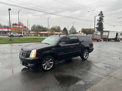 Used 2014 Cadillac Escalade ESV Premium