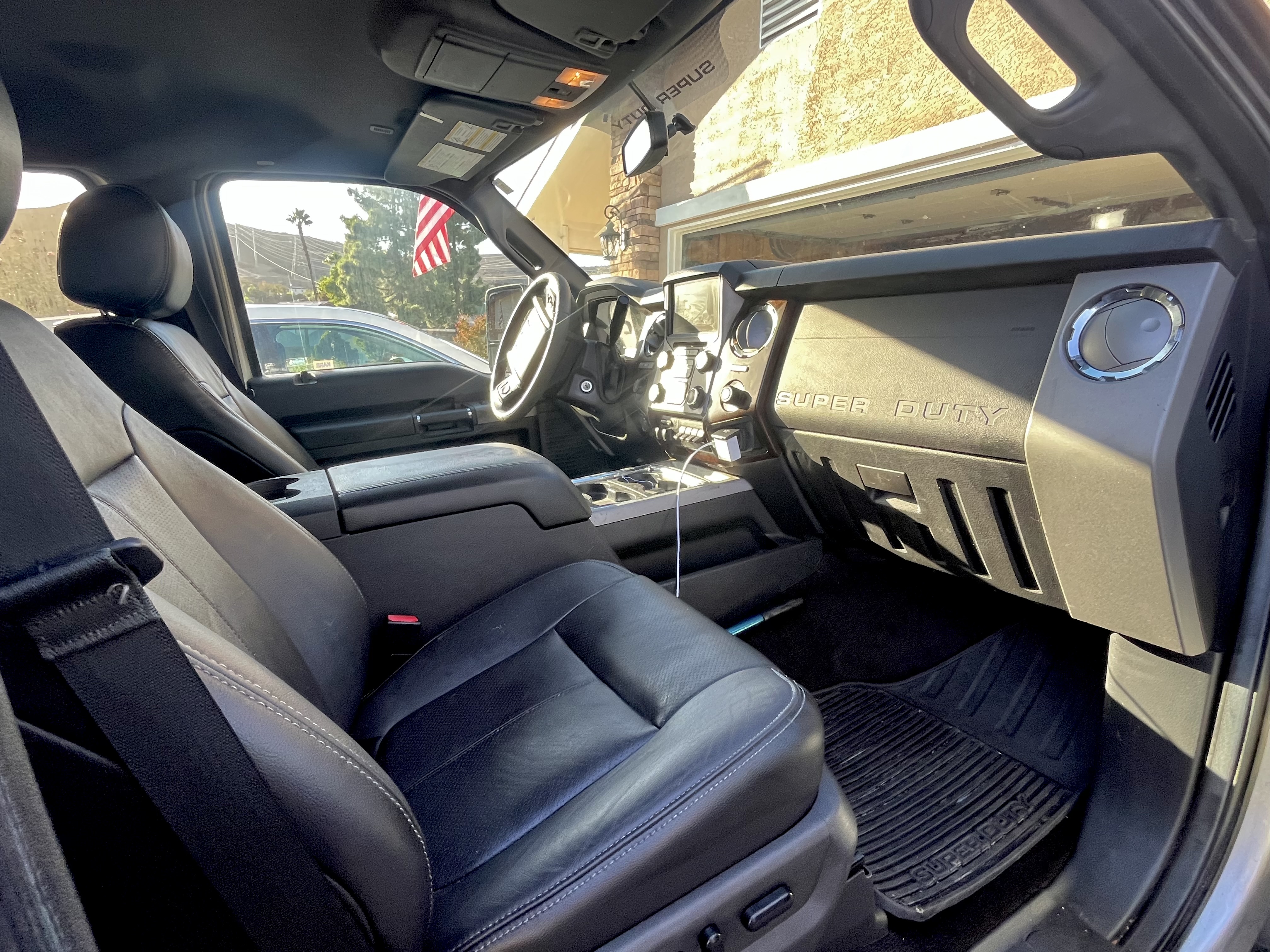 Used 2016 Ford F250 Lariat w/ Lariat Interior Package AWD/4WD image 6