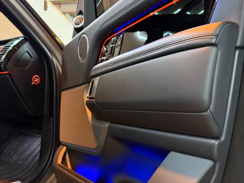 Used 2019 Land Rover Range Rover Long Wheelbase Supercharged image 16