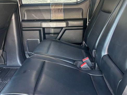 Used 2019 Ford F350 Lariat w/ Lariat Value Package AWD/4WD image 14